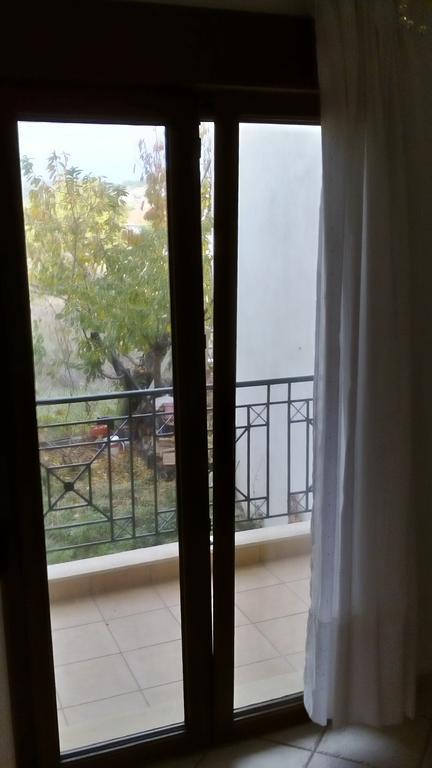 Natalia'S Apartments 니키티 외부 사진